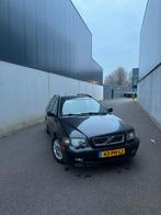 Volvo V40 1.8 2004 Zwart, 4 cilinders, Leder en Stof, Handgeschakeld, 1783 cc