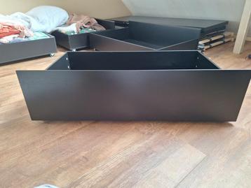 IKEA MALM bedframe (160x200) incl. lattenbodem + 4 lades - afbeelding 8