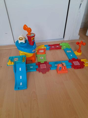 vtech toet toet vliegveld 