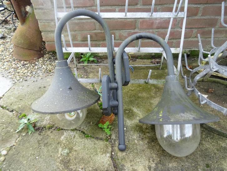 2 buiten wandlampen / wand lampen, Huis en Inrichting, Lampen | Wandlampen, Ophalen