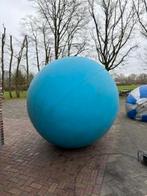 Grote blauwe mega opblaasbal van circa 200cm, Ophalen, Gebruikt, Overige sporten, Spel