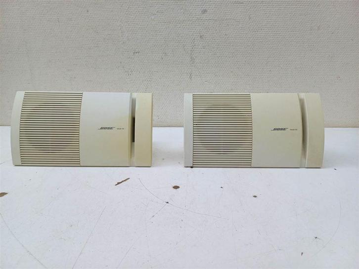 2 Stuks Bose Model 100 Speakers 39757, Audio, Tv en Foto, Luidsprekers, Gebruikt, Front, Rear of Stereo speakers, 120 watt of meer