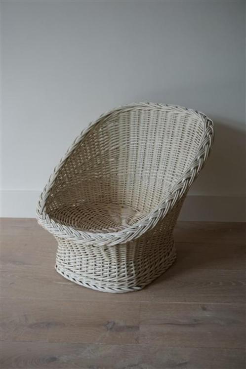 Vintage rotan rieten stoel kind, Kinderen en Baby's, Kinderkamer | Tafels en Stoelen, Gebruikt, Stoel(en), Ophalen of Verzenden