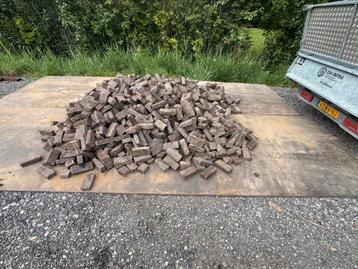 Gebakken dikformaten beschikbaar voor biedingen