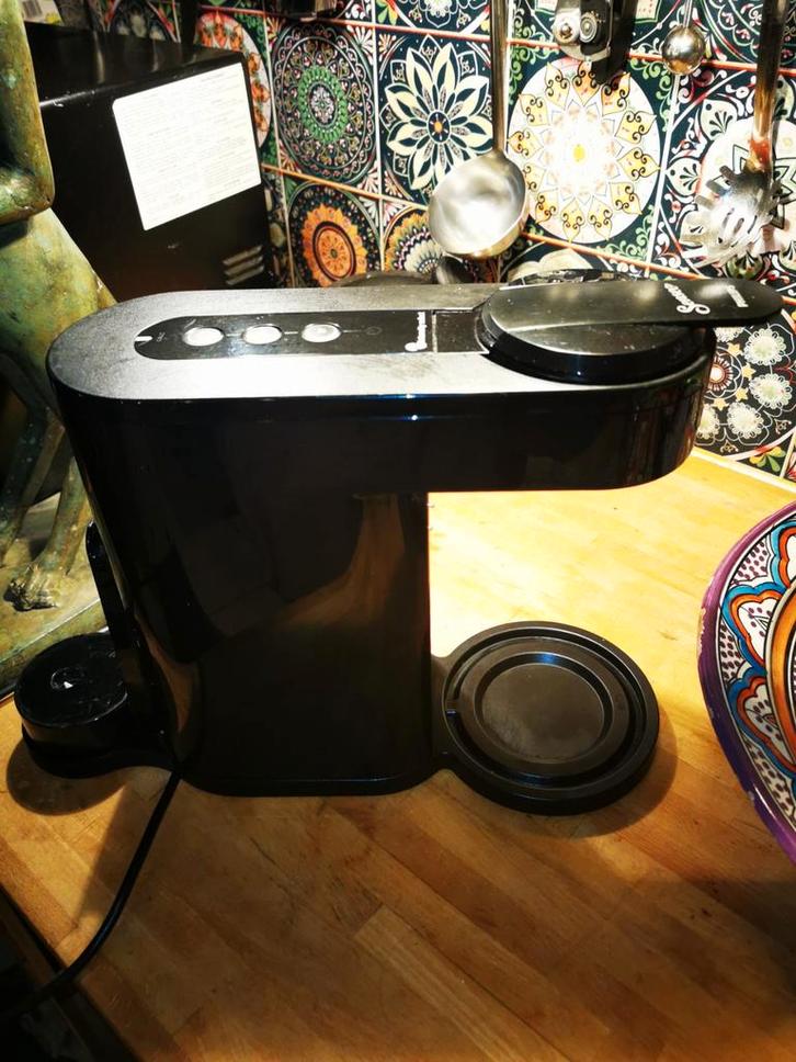 Senseo Swift met Nieuw Waterreservoir, Witgoed en Apparatuur, Koffiezetapparaten, Zo goed als nieuw, Koffiepads en cups, Koffiemachine