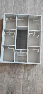 Decoratieve houten letterbak vakkenkastje met krijtbord, Huis en Inrichting, Woonaccessoires | Wanddecoraties, Ophalen, Nieuw