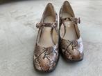 Nieuwe pumps mt 40 slangenprint Tamaris, Tamaris, Pumps, Beige, Nieuw