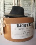 Franse hoedendoos met hoed, Antiek en Kunst, Ophalen of Verzenden