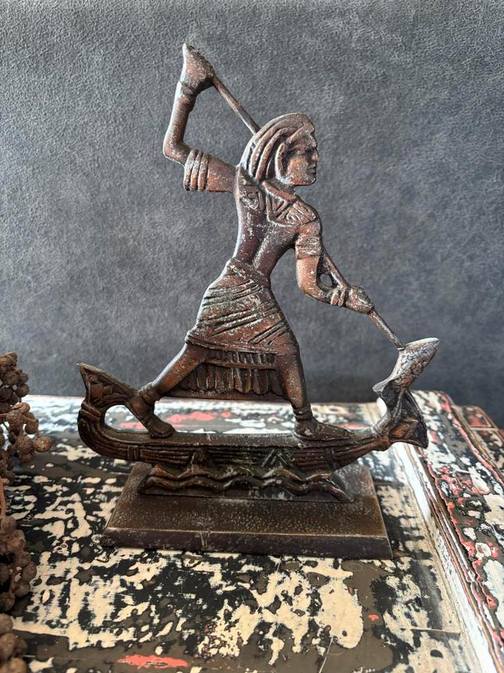 Egyptische Visser Bronzen Beeld - Decoratief Kunstobject, Antiek en Kunst, Kunst | Beelden en Houtsnijwerken, Ophalen of Verzenden