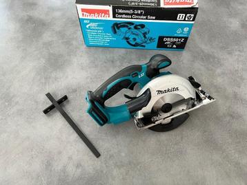 MAKITA DSS501Z 18v ACCU CIRKELZAAG 136mm ZAAG INVALZAAG BODY beschikbaar voor biedingen