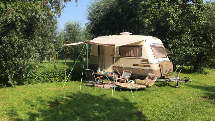 Biod Caravan 1988, Caravans en Kamperen, Caravans, Particulier, tot en met 2, 500 - 750 kg, Standaardzit, Biod, Omvormbare zithoek