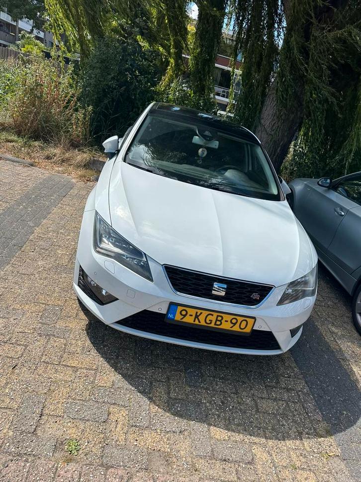 Seat Leon 1.4 TSI 103KW 2013 Wit, Auto's, Seat, Particulier, Leon, Benzine, A, Hatchback, Handgeschakeld, Origineel Nederlands
