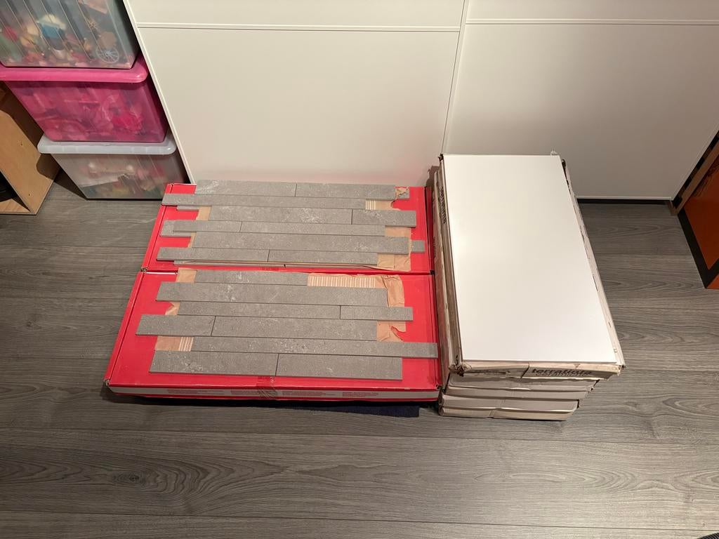 Vloer- en Wandtegels (partij) > Grijs en Wit > Nieuw in doos, Doe-het-zelf en Verbouw, Tegels, Nieuw, Wandtegels, Keramiek, 60 cm of meer