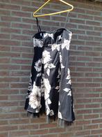 Styles by Steps bloemen jurk mt L. Met bandjes of strapless, Zwart, Maat 42/44 (L), Ophalen of Verzenden, Zo goed als nieuw