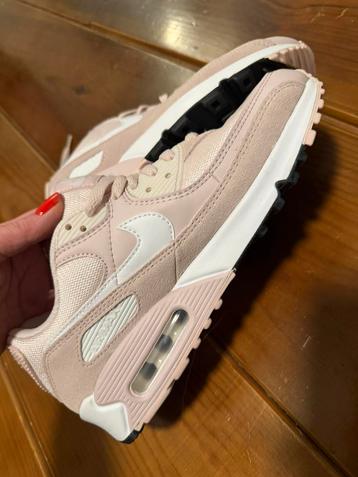 Nike air max beschikbaar voor biedingen
