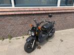 Honda zoomer 2017, Fietsen en Brommers, Brommers | Honda, Ophalen, Gebruikt, Overige modellen, Maximaal 25 km/u