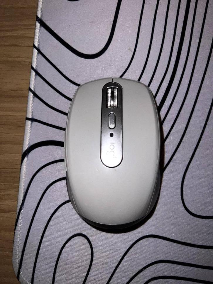 Logitech MX Anywhere 3S Compact Gray, Computers en Software, Muizen, Gebruikt, Muis, Rechtshandig, Draadloos, Ergonomisch, Toetsenbord en muis-set