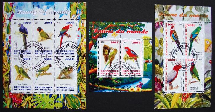 - 656 - 3 Blokken met Parkieten / Papagaaien., Postzegels en Munten, Postzegels | Thematische zegels, Gestempeld, Dier of Natuur