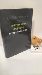 Beversluis, Ds. N.H.; In de voorhoven des Heeren (Bijbels da, Ophalen of Verzenden, Gelezen, Christendom | Protestants