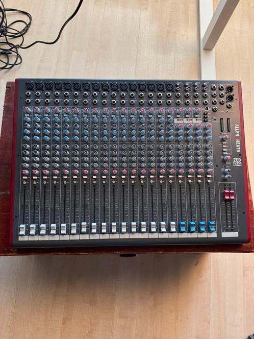 Allen&Heath zed 24, Muziek en Instrumenten, Mengpanelen, Zo goed als nieuw, 20 kanalen of meer, Ophalen of Verzenden