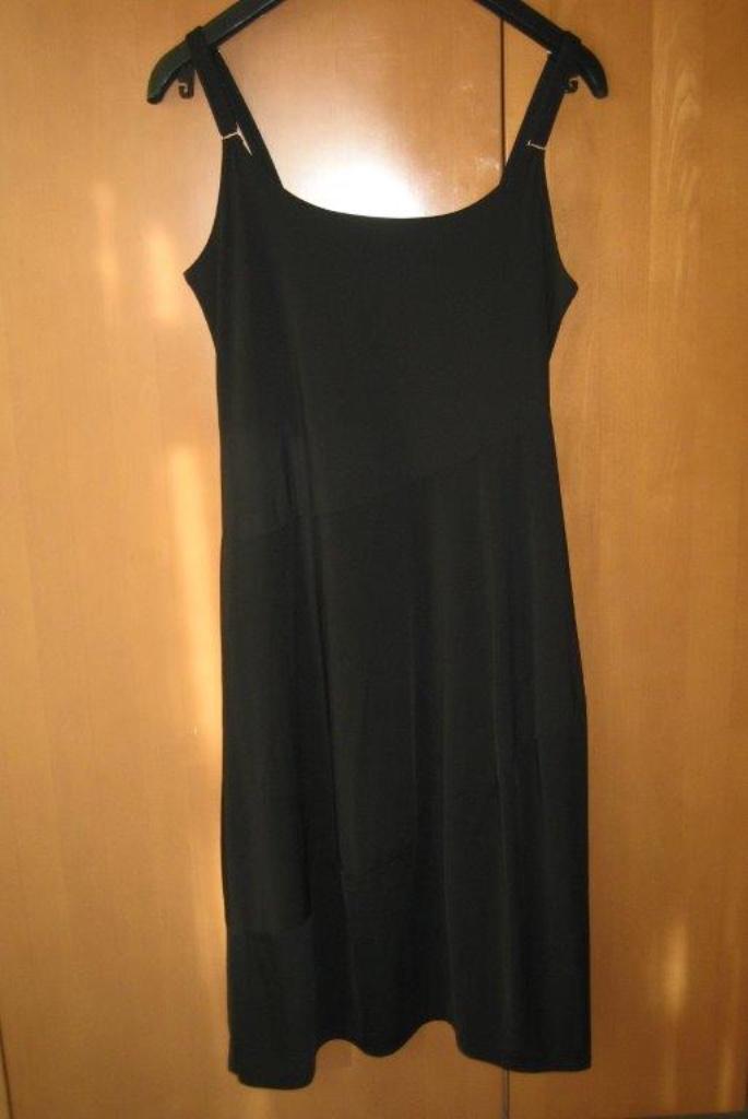 Zwart travelstof zomerjurkje CORA KEMPERMAN 36-38 snazzey, Kleding | Dames, Jurken, Nieuw, Maat 38/40 (M), Zwart, Onder de knie