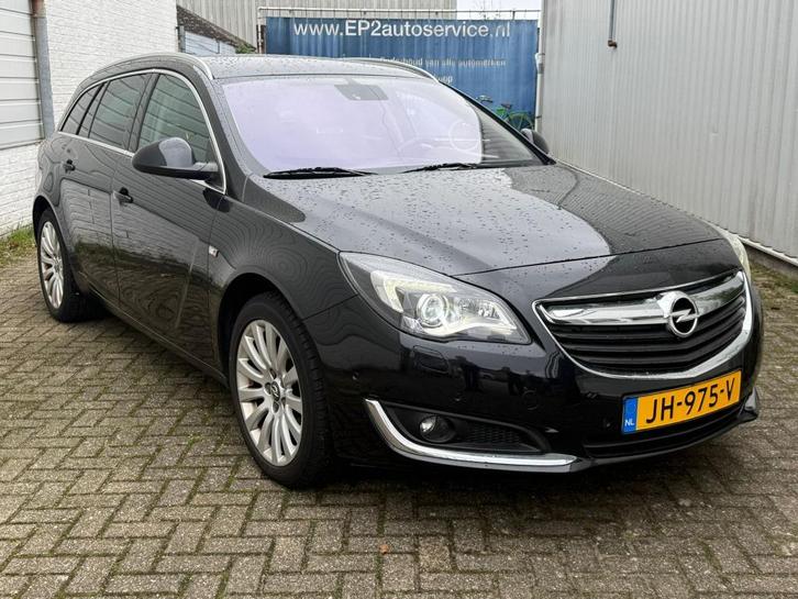 Opel Insignia 1.6 Turbo Sports Tourer | Navi | Trekhaak, Auto's, Opel, Bedrijf, Insignia, ABS, Achteruitrijcamera, Adaptieve lichten