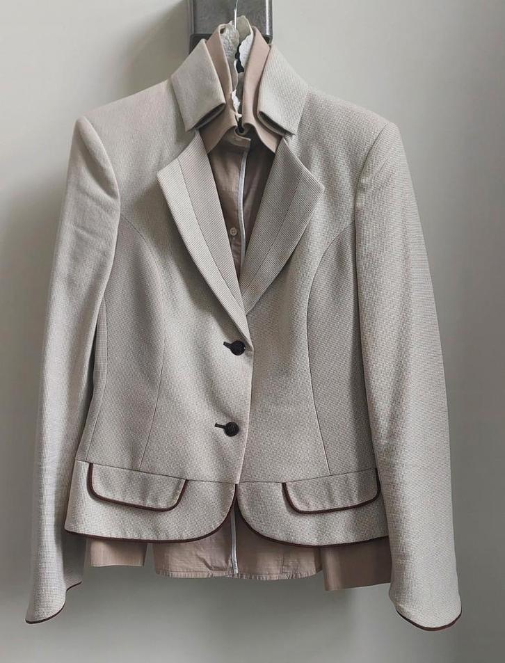 Blazer Circle of Gentlemen maat 40, Kleding | Dames, Jasjes, Kostuums en Pakken, Zo goed als nieuw, Jasje, Maat 38/40 (M), Beige