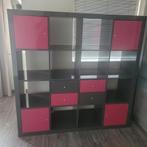 Kallax kast grijs met roze, Ophalen, Gebruikt, 25 tot 50 cm, Minder dan 150 cm