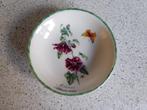 Bord 9 cm. Stokroos Oktober 2009 JBS Janneke Brinkman, Huis en Inrichting, Keuken | Servies, Ophalen of Verzenden, Zo goed als nieuw
