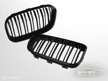 Glanzend zwarte nieren BMW 1-serie F20 LCI en F21 LCI NIEUW! beschikbaar voor biedingen