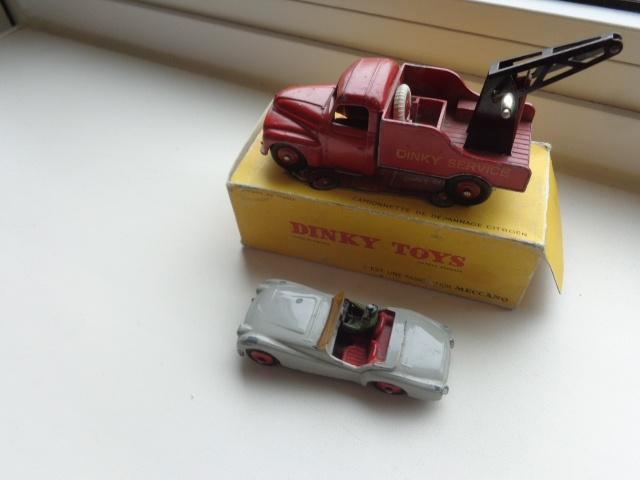 Dinky Toys - Triumph TR 2 en Citroën Takelwagen met doosje, Hobby en Vrije tijd, Modelauto's | 1:43, Gebruikt, Auto, Dinky Toys
