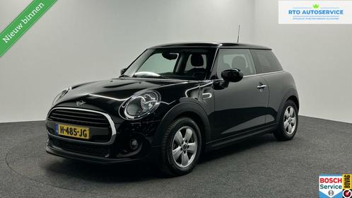 Mini Mini 1.5 Cooper NAVIGATIE CRUISE CARPLAY 136 PK, Auto's, Mini, Bedrijf, Te koop, Cooper, ABS, Airbags, Airconditioning, Alarm