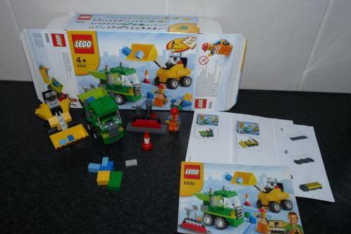 als nieuw Lego 5930 bouwset wegwerkzaamheden incl doos, boek, Kinderen en Baby's, Speelgoed | Duplo en Lego, Zo goed als nieuw