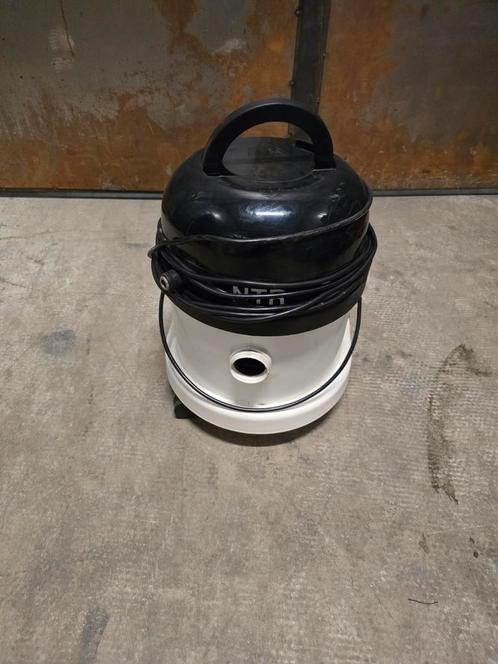 Numatic CT370 sproei extractiemachine, Doe-het-zelf en Verbouw, Reinigingsmachines, Zo goed als nieuw, Overige typen, Ophalen of Verzenden