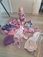 Baby Born meisje met toebehoren, Ophalen of Verzenden, Gebruikt, Babypop