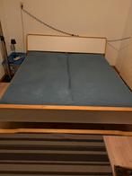 Bed 180cm, Huis en Inrichting, Slaapkamer | Bedden, Tweepersoons, Ophalen of Verzenden, Zo goed als nieuw, 180 cm