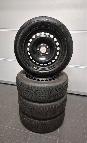 Set Winterbanden 5x108 Naafdiameter 63,4mm, koopje!  beschikbaar voor biedingen