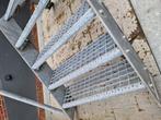 Stalen trap gegalvaniseerd met leuning, Doe-het-zelf en Verbouw, Steigers, Ophalen, Zo goed als nieuw, Overige typen, Minder dan 2 meter