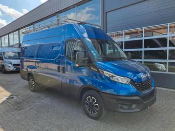 Iveco Daily 35S16 2.3 L2H2/ Airco/ Navi/ LED/ Matrix beschikbaar voor biedingen