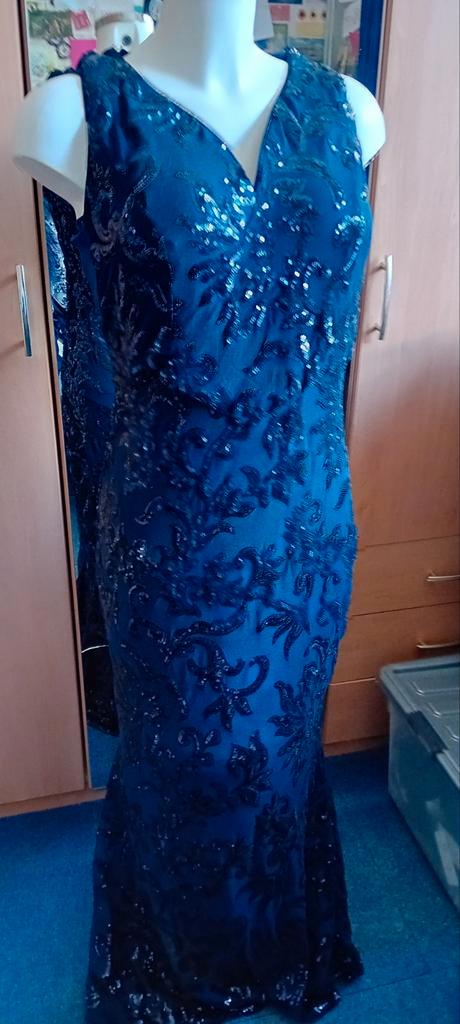 Geweldige mooie avondjurk 40/42, Kleding | Dames, Gelegenheidskleding, Zo goed als nieuw, Overige typen, Ophalen of Verzenden