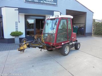 toro 3000 met onkruidborstel beschikbaar voor biedingen