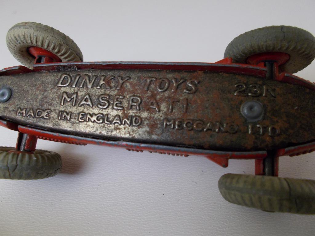 1953 Dinky Toys 23N  MASERATI FORMULE 1 RACING CAR. (-A-), Ophalen of Verzenden, Gebruikt, Auto, Dinky Toys
