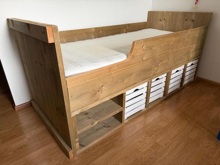 Steigerhouten Bed 90x200 - Eenpersoons, Huis en Inrichting, Slaapkamer | Bedden, Gebruikt, Eenpersoons, 90 cm, 200 cm, Steigerhout