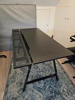 Ikea Utespelare Gaming Bureau, Ophalen, In hoogte verstelbaar, Zo goed als nieuw, Bureau