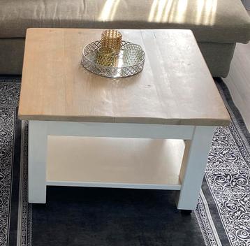 Salontafel beschikbaar voor biedingen