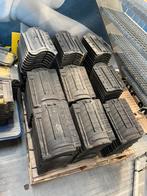 GRATIS Koramic JD en W1137 dakpannen 130 stuks, Doe-het-zelf en Verbouw, Dakpannen en Dakbedekking, Ophalen, 10 tot 15 m², Steen of Klei