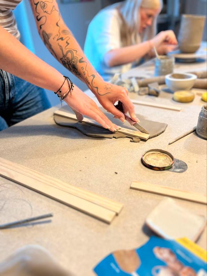 Workshop Pottenbakken kleien creatief, Hobby en Vrije tijd, Pottenbakken, Ophalen