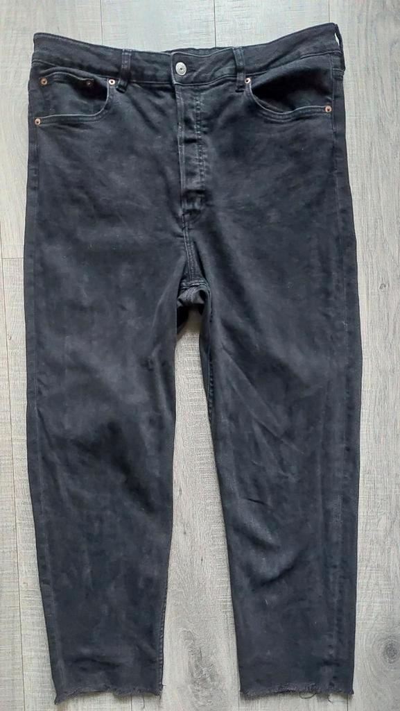 H&M high waist mom jeans, Kleding | Dames, Spijkerbroeken en Jeans, Gedragen, Overige jeansmaten, Zwart, Ophalen of Verzenden