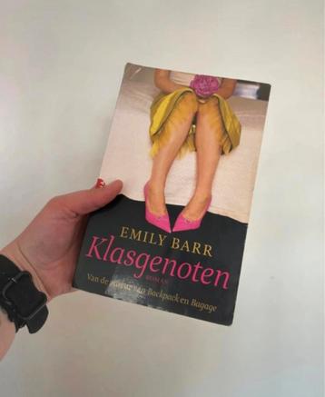 Klasgenoten - Emily Barr beschikbaar voor biedingen
