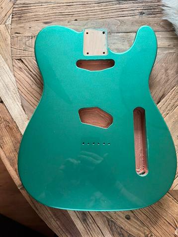 Telecasrer body” Ocean Turqoise metallic” neww beschikbaar voor biedingen